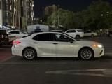 Toyota Camry 2020 года за 12 000 000 тг. в Алматы – фото 4