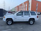 Jeep Grand Cherokee 1993 года за 3 300 000 тг. в Алматы – фото 4