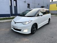 Toyota Estima 2008 года за 8 000 000 тг. в Астана