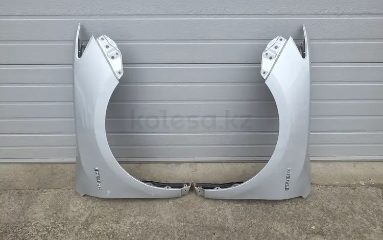 Переднее крыло для Toyota Camry 50 за 80 000 тг. в Алматы