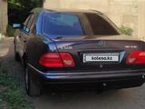 Mercedes-Benz E 230 1996 годаfor2 300 000 тг. в Талдыкорган – фото 4