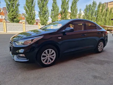 Hyundai Accent 2019 года за 7 150 000 тг. в Костанай – фото 2