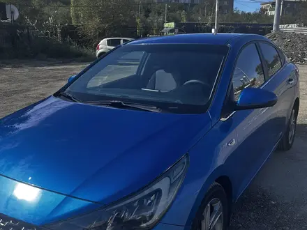 Hyundai Accent 2020 года за 6 700 000 тг. в Атырау – фото 3