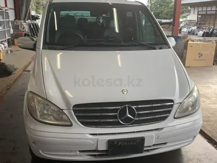 Крыло переднее Mercedes-Benz Viano W639 (левое правое) за 50 000 тг. в Шымкент – фото 3