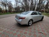 Toyota Camry 2006 года за 6 500 000 тг. в Тараз – фото 2