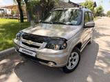 Chevrolet Niva 2021 года за 5 380 000 тг. в Алматы – фото 2