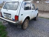 ВАЗ (Lada) Lada 2121 1998 годаүшін750 000 тг. в Актобе – фото 4
