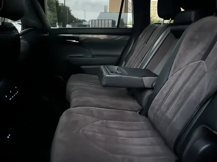 Toyota Highlander 2022 года за 27 000 000 тг. в Алматы – фото 12