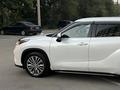 Toyota Highlander 2022 годаүшін27 000 000 тг. в Алматы – фото 2