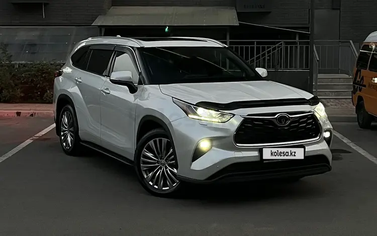 Toyota Highlander 2022 годаүшін27 000 000 тг. в Алматы