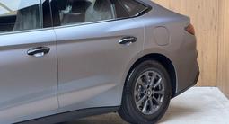 BYD Qin L DM-i Leading 2025 годаүшін10 300 000 тг. в Костанай – фото 3