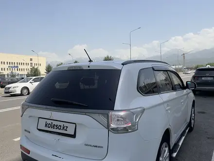 Mitsubishi Outlander 2013 года за 6 700 000 тг. в Алматы – фото 4
