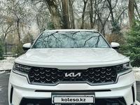 Kia Sorento 2022 годаfor18 500 000 тг. в Алматы