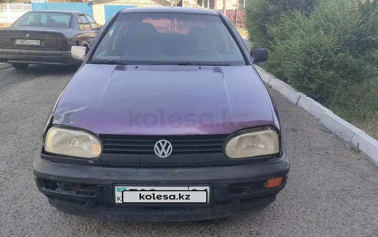 Volkswagen Golf 1994 года за 300 000 тг. в Павлодар