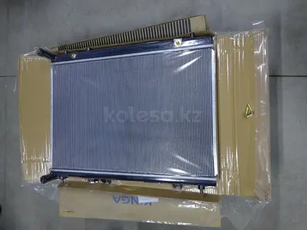 Радиатор охлаждения Nissan Pathfinder R52 13- за 30 000 тг. в Алматы – фото 3