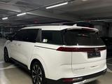 Kia Carnival 2021 года за 18 500 000 тг. в Атырау – фото 2