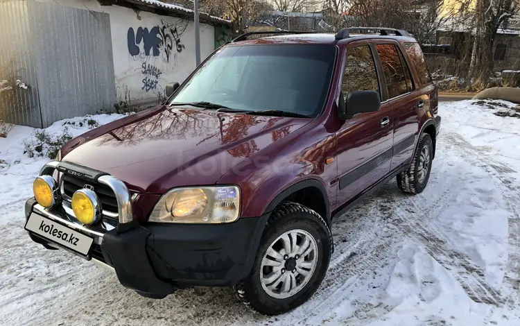 Honda CR-V 1998 годаүшін3 000 000 тг. в Алматы