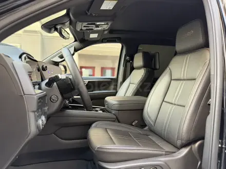 Chevrolet Tahoe 2026 года за 52 000 000 тг. в Алматы – фото 5