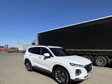 Hyundai Santa Fe 2020 года за 14 500 000 тг. в Уральск – фото 3