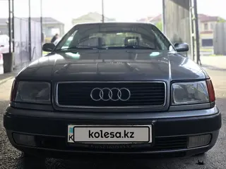 Audi 100