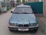 BMW 318 1993 годаfor1 000 000 тг. в Караганда