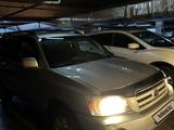 Toyota Highlander 2004 годаүшін6 300 000 тг. в Алматы – фото 4