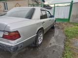 Mercedes-Benz E 200 1993 годаfor1 200 000 тг. в Петропавловск – фото 2