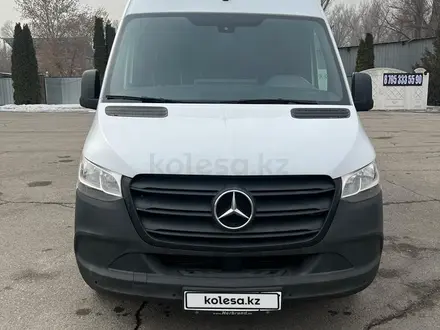 Mercedes-Benz  W907/910 2019 года за 23 700 000 тг. в Алматы
