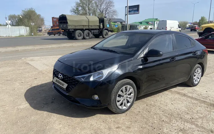 Hyundai Solaris 2017 года за 4 650 000 тг. в Уральск