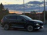 Hyundai Santa Fe 2022 годаүшін13 300 000 тг. в Караганда – фото 3