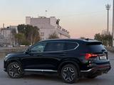 Hyundai Santa Fe 2022 годаүшін13 300 000 тг. в Караганда – фото 5