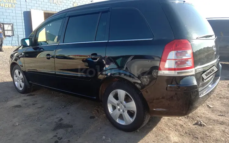 Opel Zafira 2011 годаfor3 500 000 тг. в Актобе