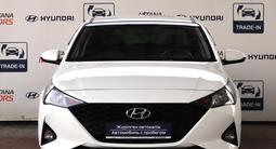 Hyundai Accent 2021 года за 7 190 000 тг. в Алматы – фото 2
