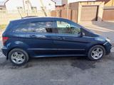 Mercedes-Benz B 170 2006 года за 4 500 000 тг. в Караганда – фото 5