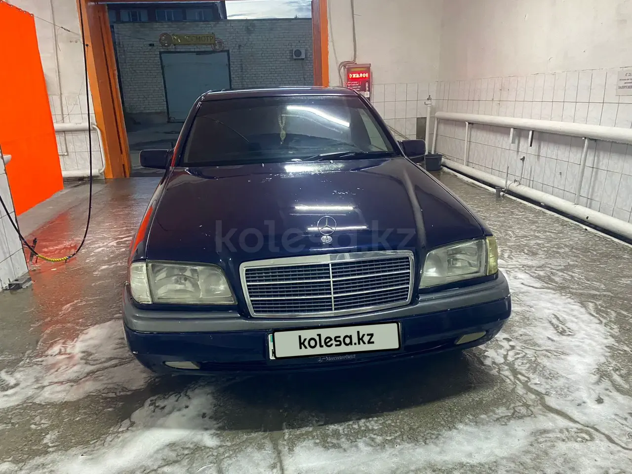 Mercedes-Benz E-Class, 1992