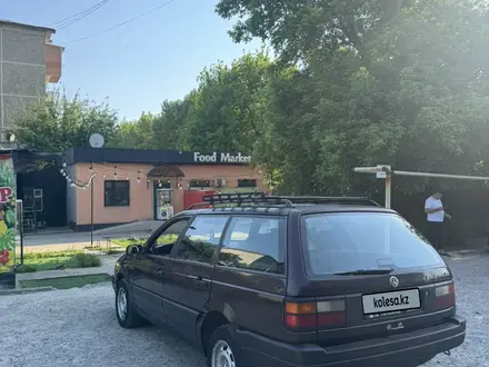 Volkswagen Passat 1993 года за 1 250 000 тг. в Шымкент – фото 6