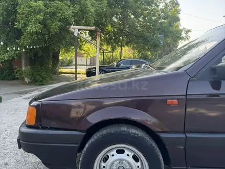 Volkswagen Passat 1993 года за 1 250 000 тг. в Шымкент – фото 7