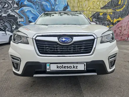 Subaru Forester 2019 года за 12 900 000 тг. в Алматы – фото 2