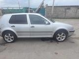 Volkswagen Golf 2001 года за 2 000 000 тг. в Тараз – фото 2