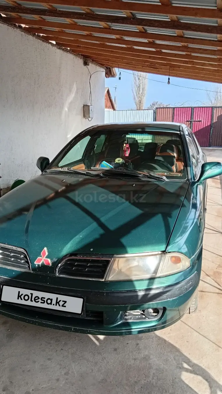 Mitsubishi Carisma, 2000