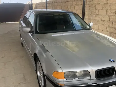 BMW 730 1998 года за 3 500 000 тг. в Жанаозен – фото 4