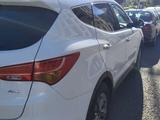 Hyundai Santa Fe 2016 годаүшін8 800 000 тг. в Астана – фото 4