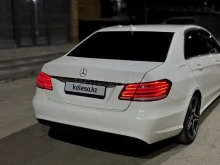 Mercedes-Benz E 200 2015 года за 12 900 000 тг. в Актобе – фото 10