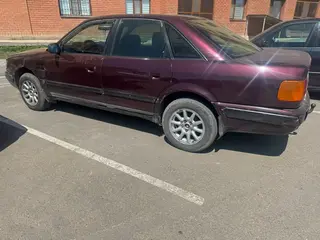 Audi 100