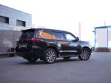 Lexus LX 570 2016 года за 36 000 000 тг. в Астана – фото 4