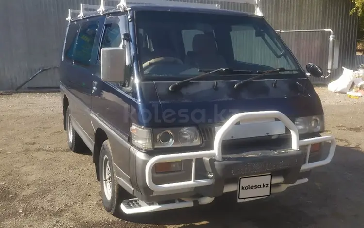 Mitsubishi Delica 1995 года за 2 300 000 тг. в Алматы