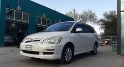 Toyota Ipsum 2004 годаүшін5 000 000 тг. в Атырау – фото 3