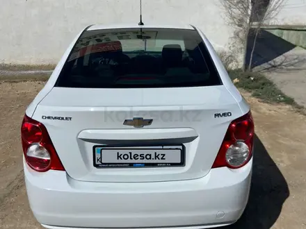 Chevrolet Aveo 2015 года за 4 700 000 тг. в Актау – фото 2