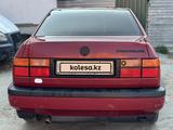 Volkswagen Vento 1993 года за 1 800 000 тг. в Костанай – фото 4