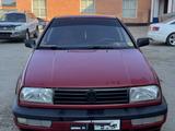 Volkswagen Vento 1993 года за 1 800 000 тг. в Костанай – фото 2